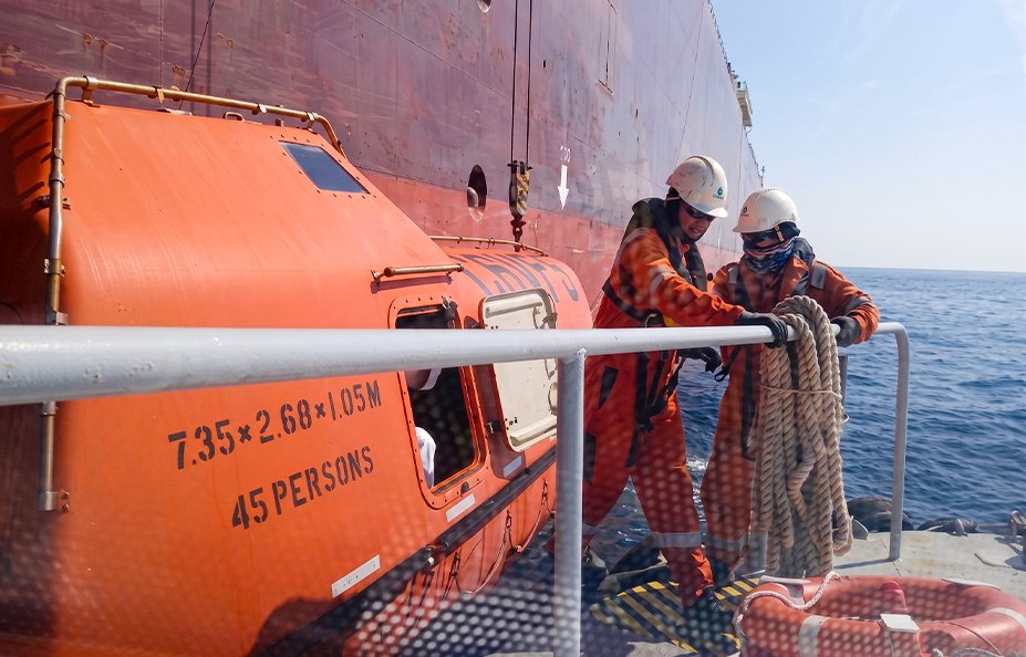 Launch services vessel